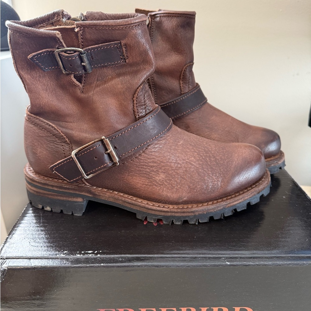 Freebird Chestnut Leather Buckle Boots